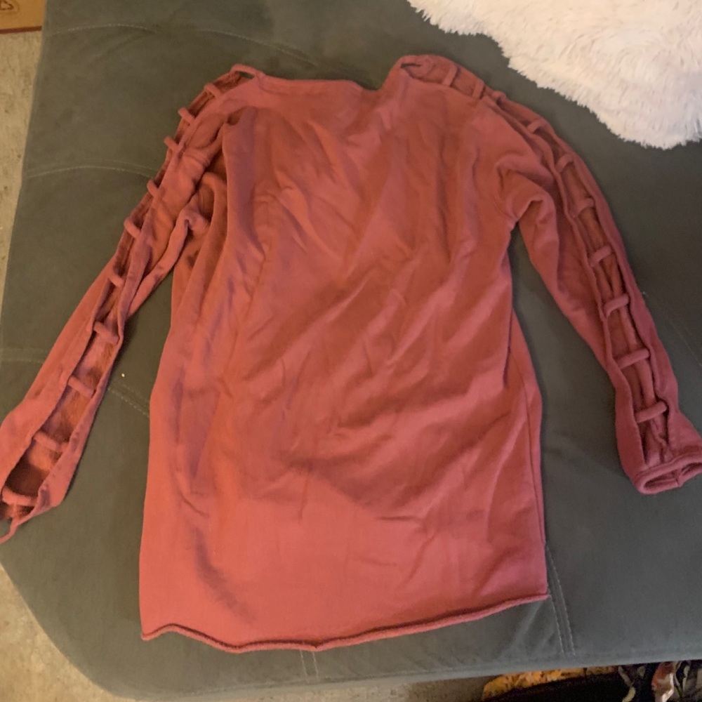 Pink sweater - Picture 2 of 2